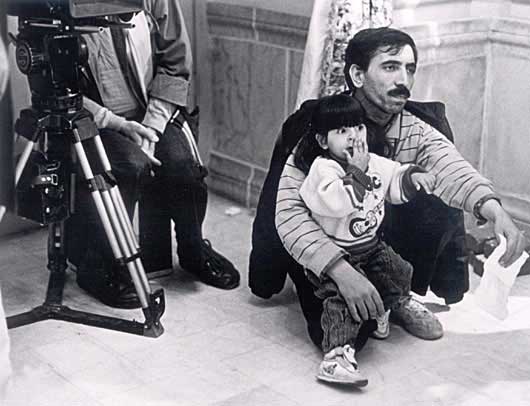 Hana Makhmalbaf on the set of her father's shooting "Once upon a time cinema" at the age of 3