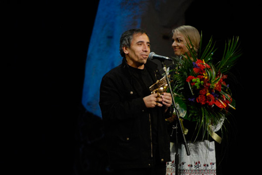 receiving Golden Deer award Molodist film festival Ukraine 2007